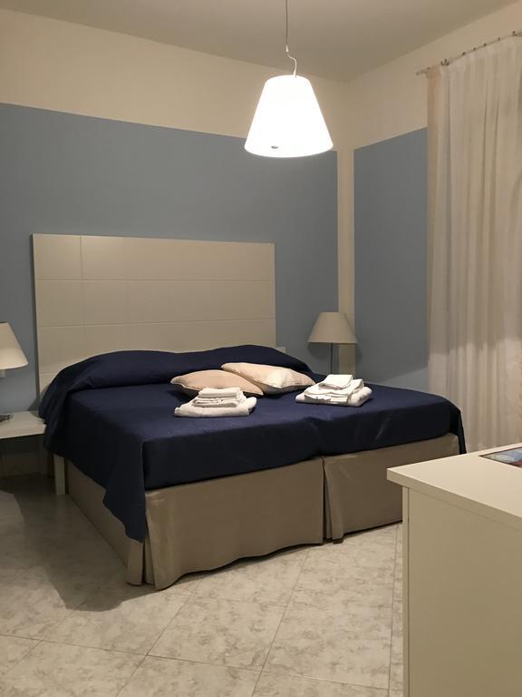 Albachiara Suite Rooms - City Center Трапани Екстериор снимка