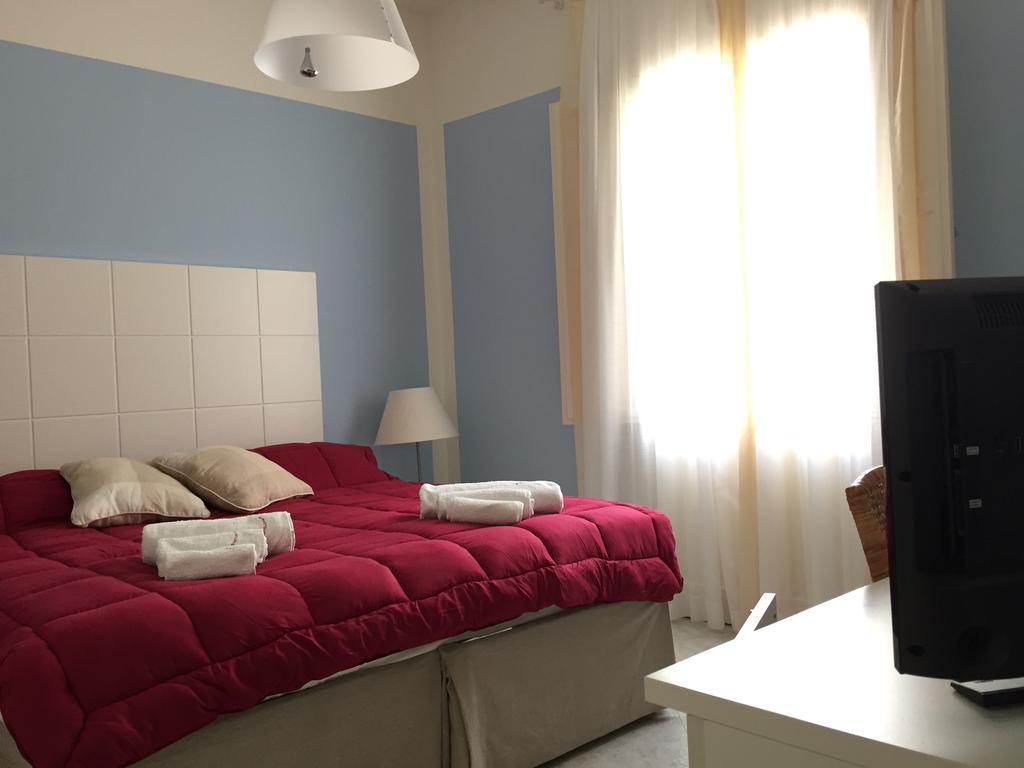Albachiara Suite Rooms - City Center Трапани Екстериор снимка